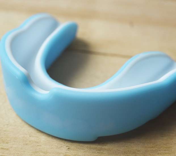 St. Louis Reduce Sports Injuries With Mouth Guards